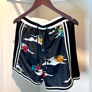 NIKE Dri-Fit DNA+ Seasonal M2Z Shorts